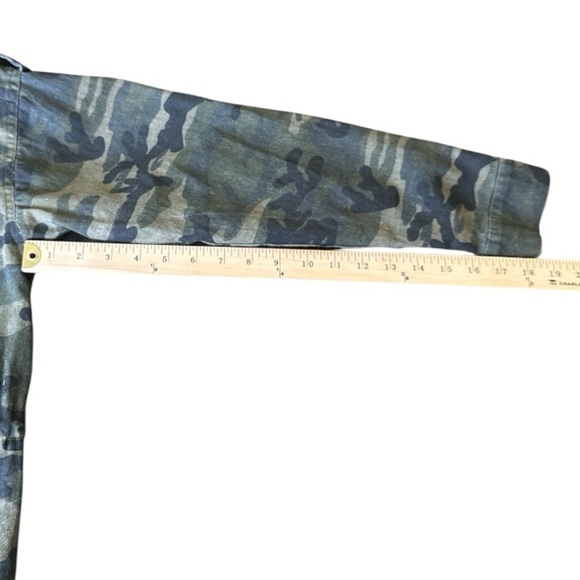 Oddi Women’s Camo Camouflage Utility Jacket Size Small NWT Oddy - Picture 8 of 10